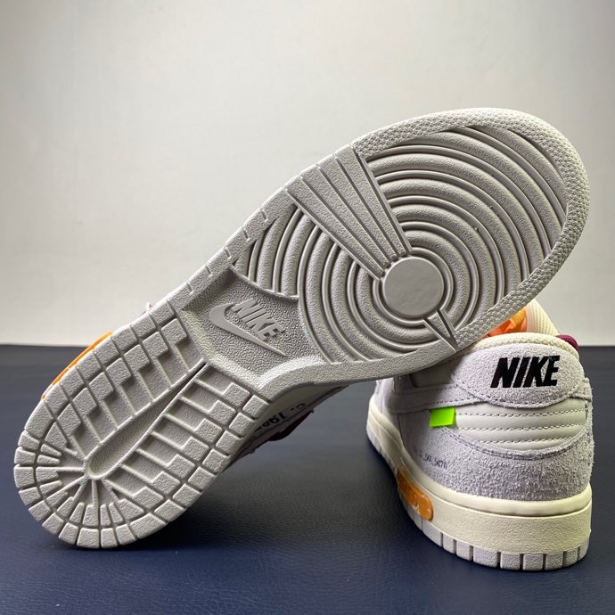 from O*ff-W*hite x Nike Dunk Low