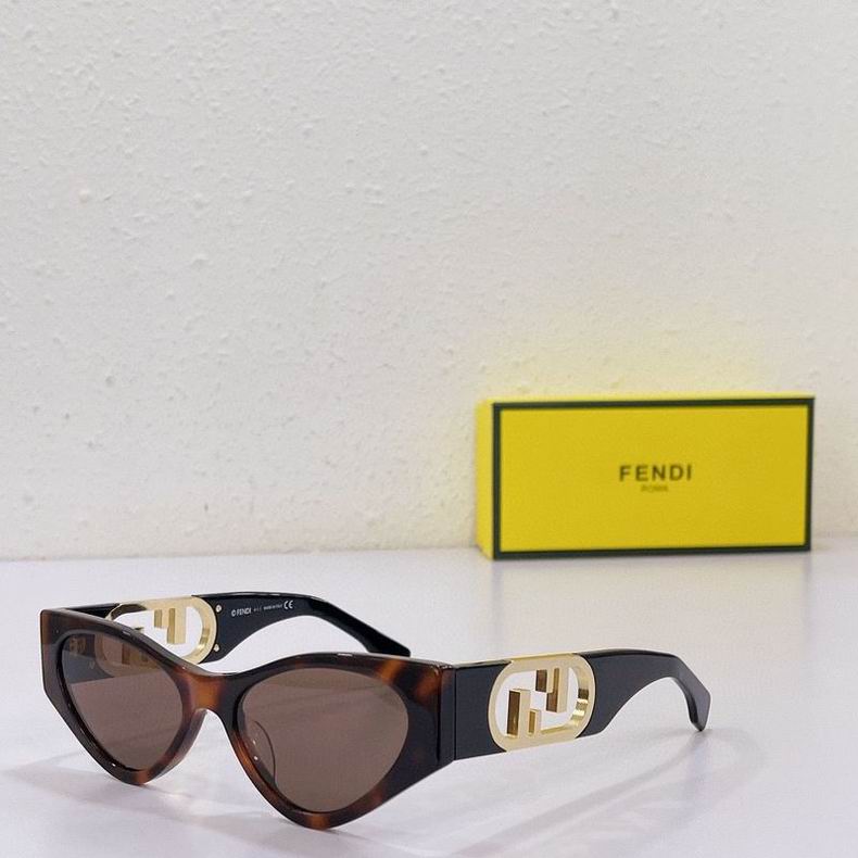 F*endi Glasses Top