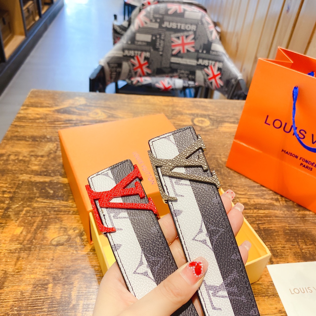 L*ouis V*uitton Belts Top Version