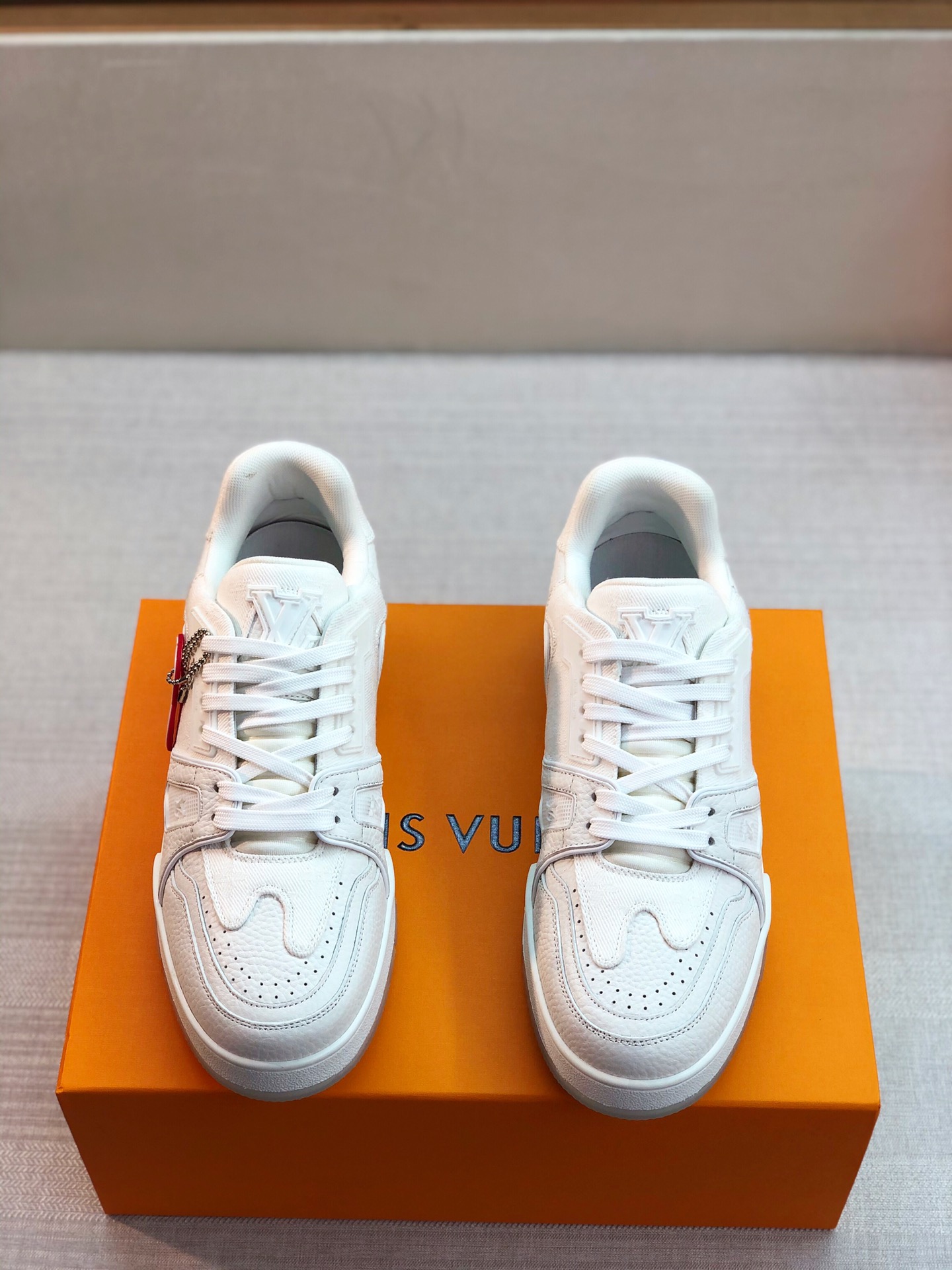 Men L*ouis V*uitton Top Sneaker