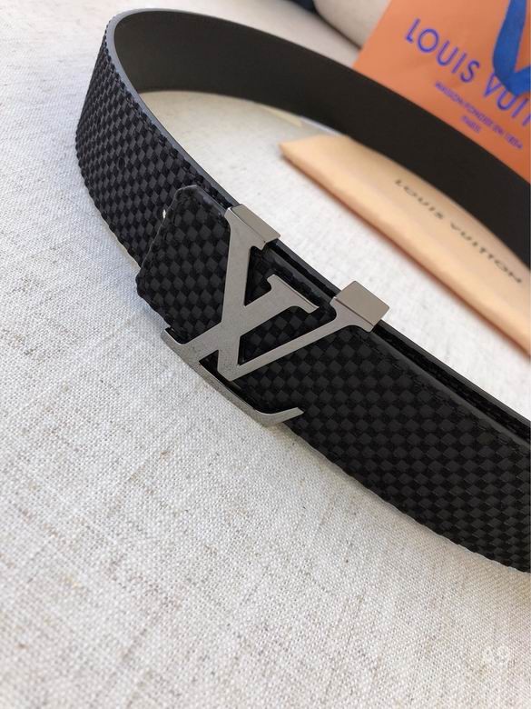 L*uis V*itton Belts Top Version