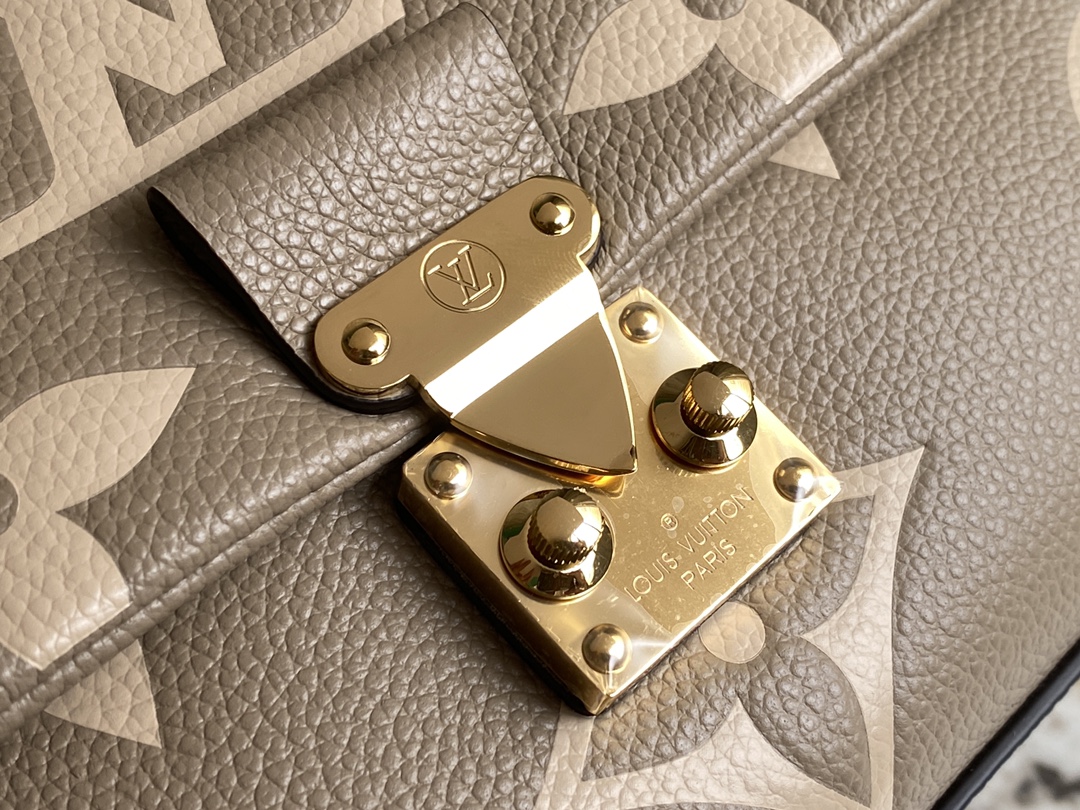 L*ouis V*uitton Bag Top Quality 30*19.5*11CM