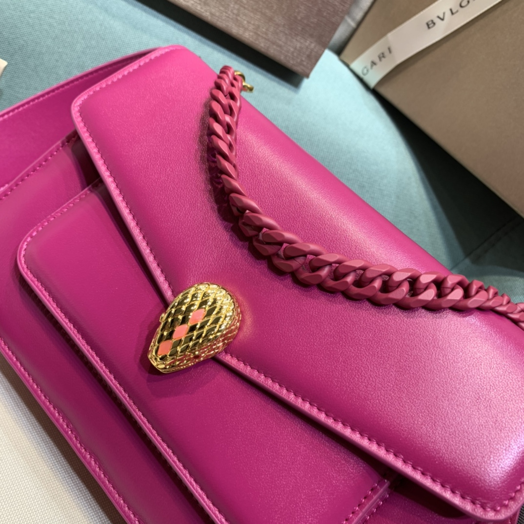 B*vlgari Top Bag 25×14.5×9cm