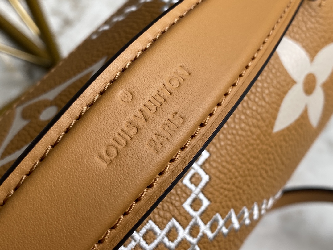 L*ouis V*uitton Bag Top Quality 25*19*7cm