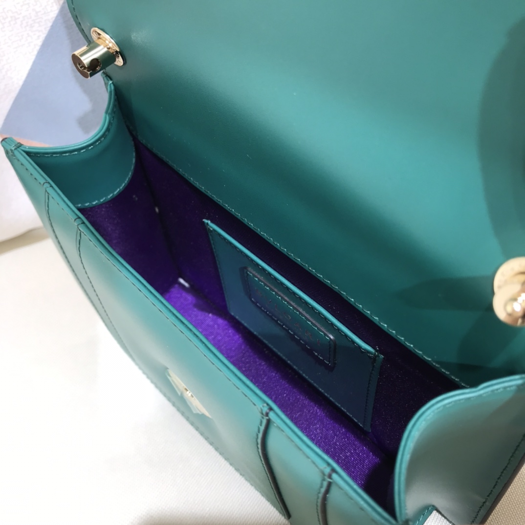 B*vlgari Top Bag 20*14*4.5cm