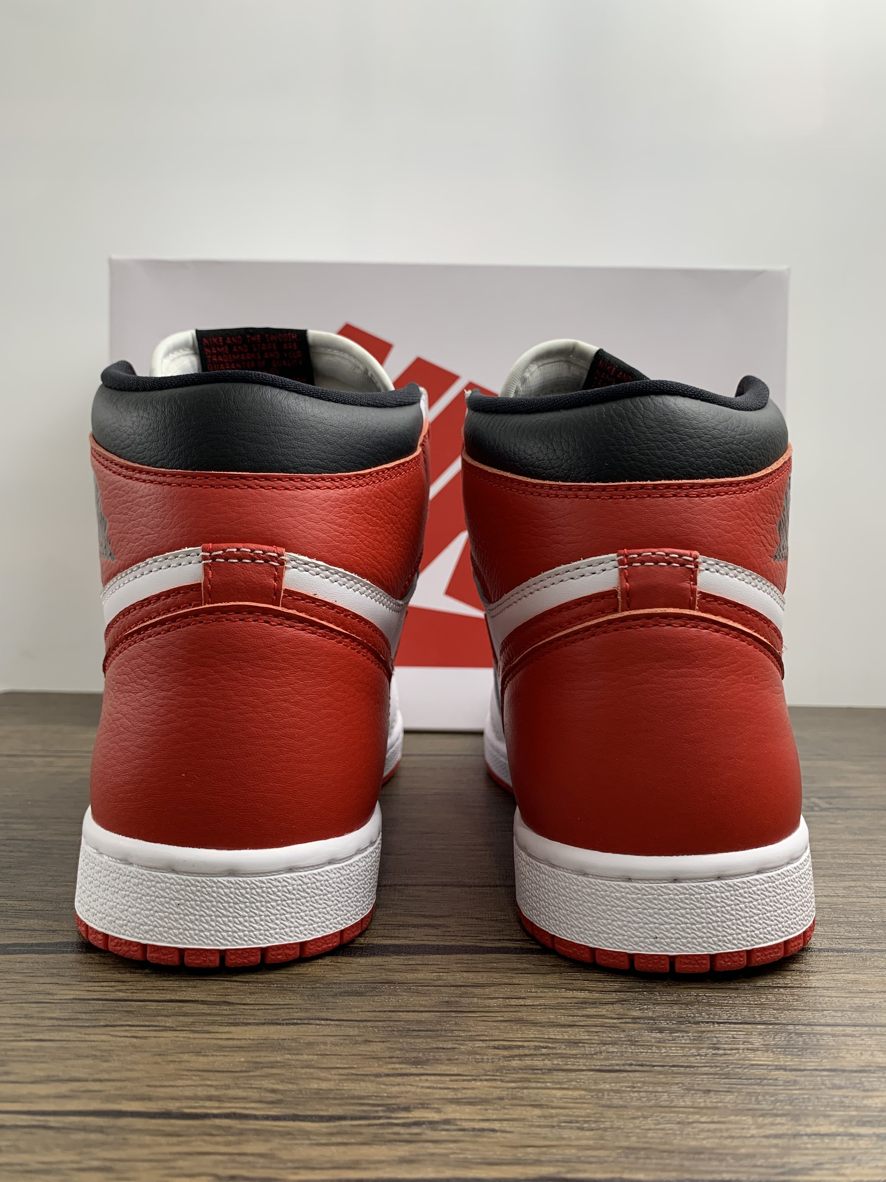 Air Jordan 1 “Herigtage”