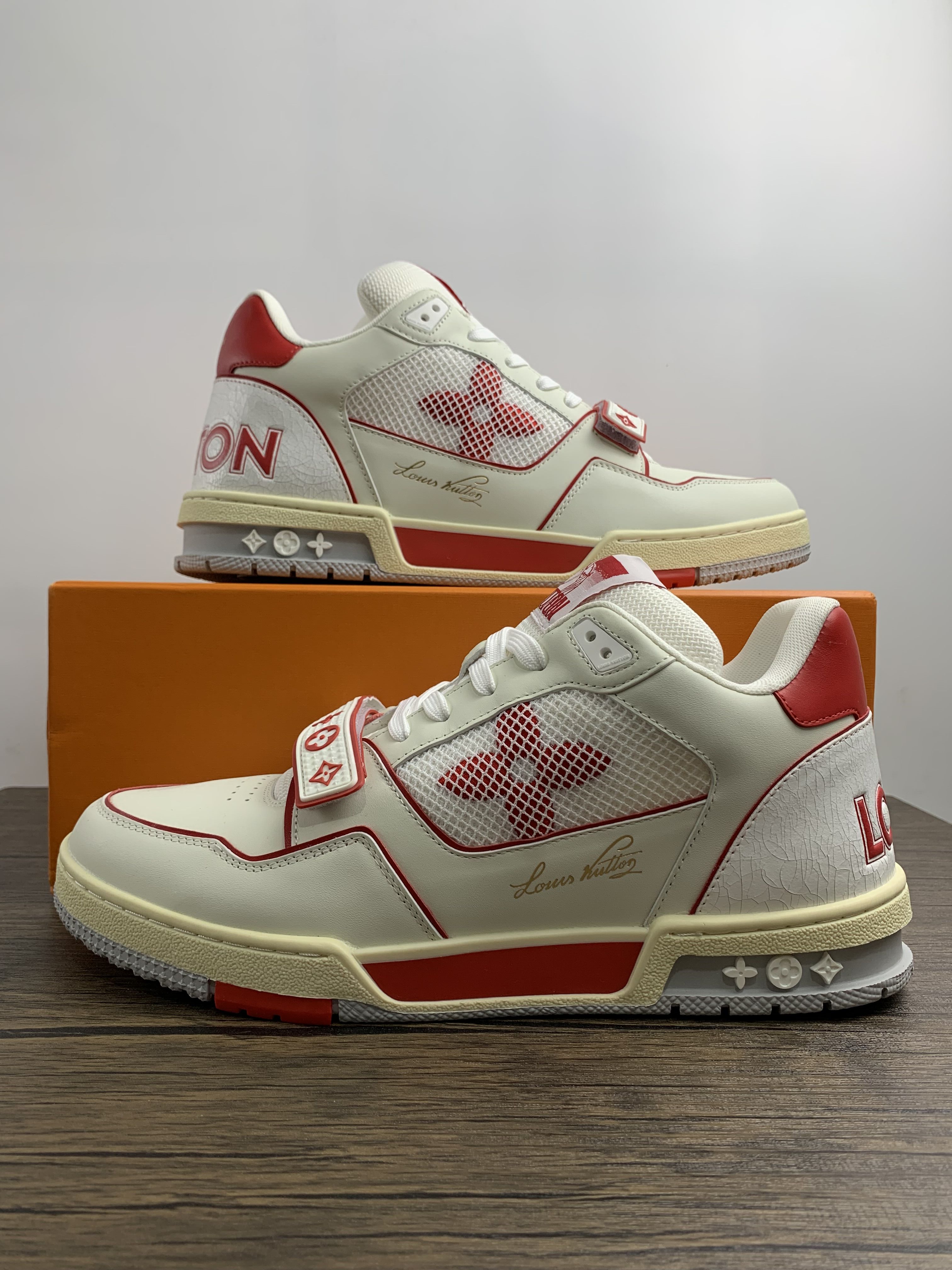 Men L*ouis V*uitton Top Sneakers