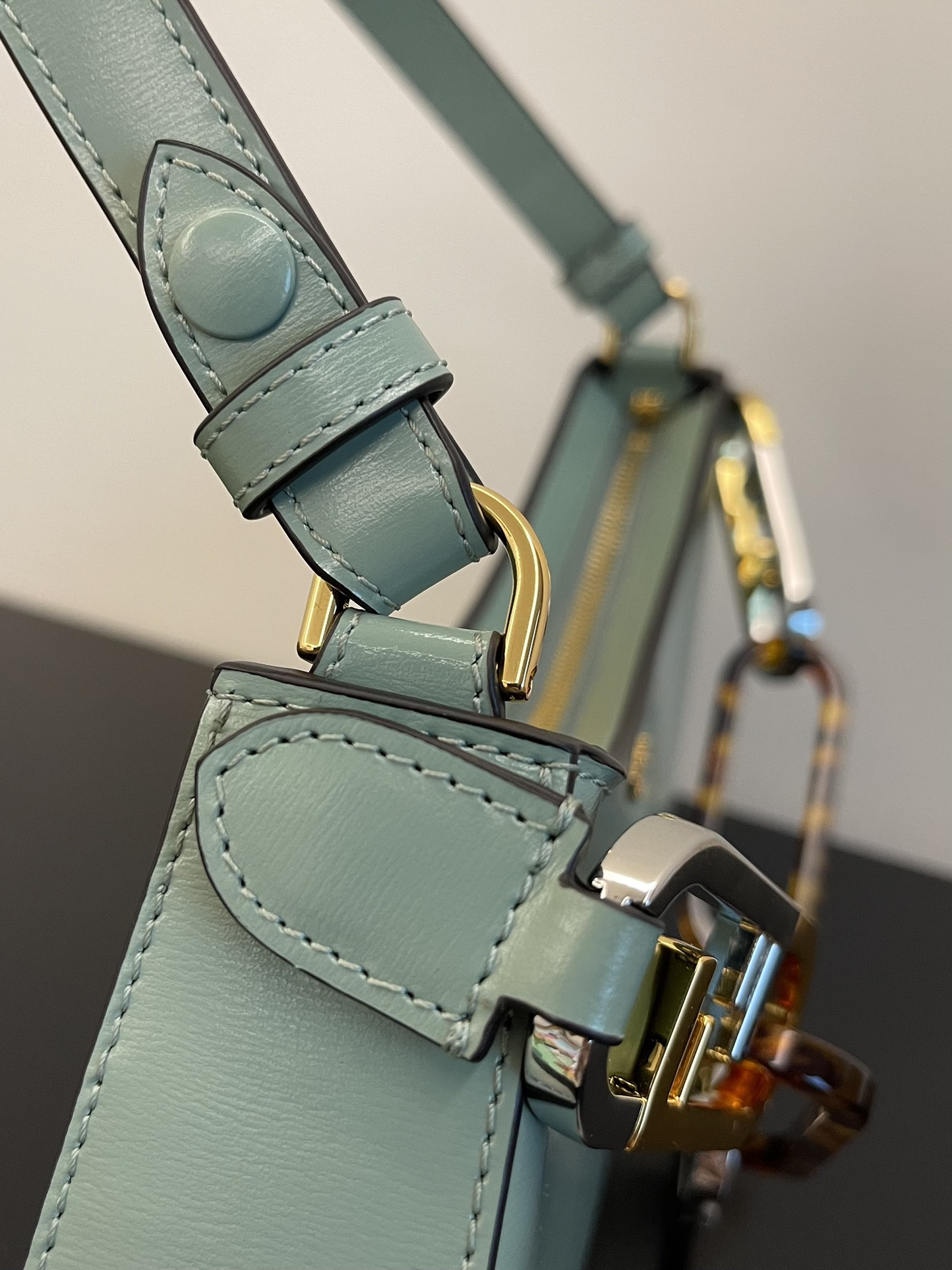 F*endi Top Bag 32*11*5CM