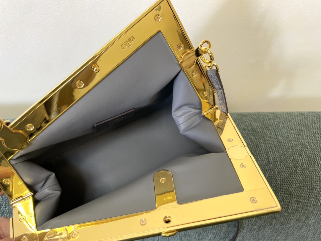 F*endi Top Bag 26*9.5*18CM