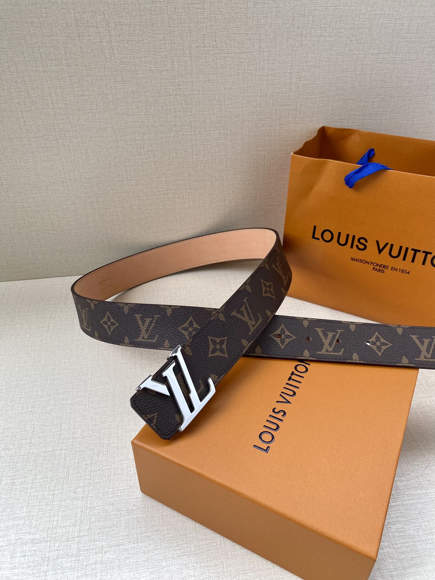 L*ouis V*uitton Belts Top Quality 40MM