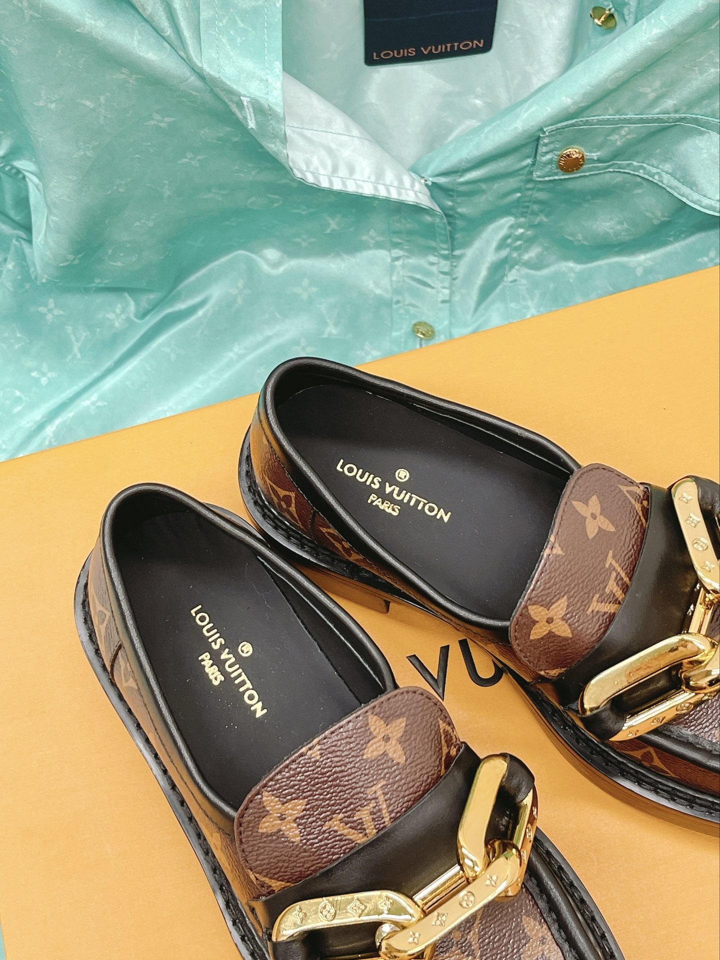 Women L*ouis V*uitton Top Sneaker