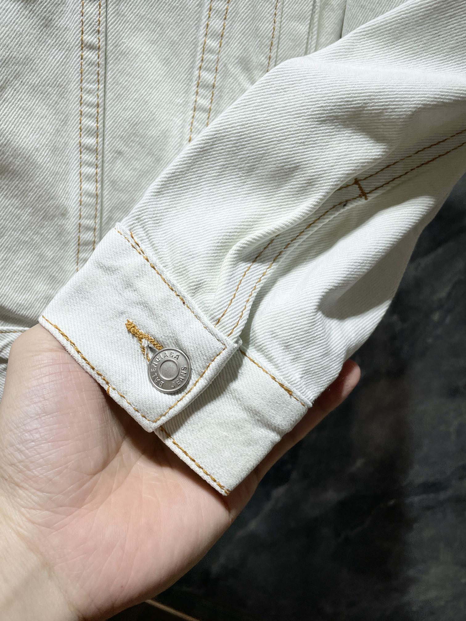 Men Jacket/Sweater Top Quality