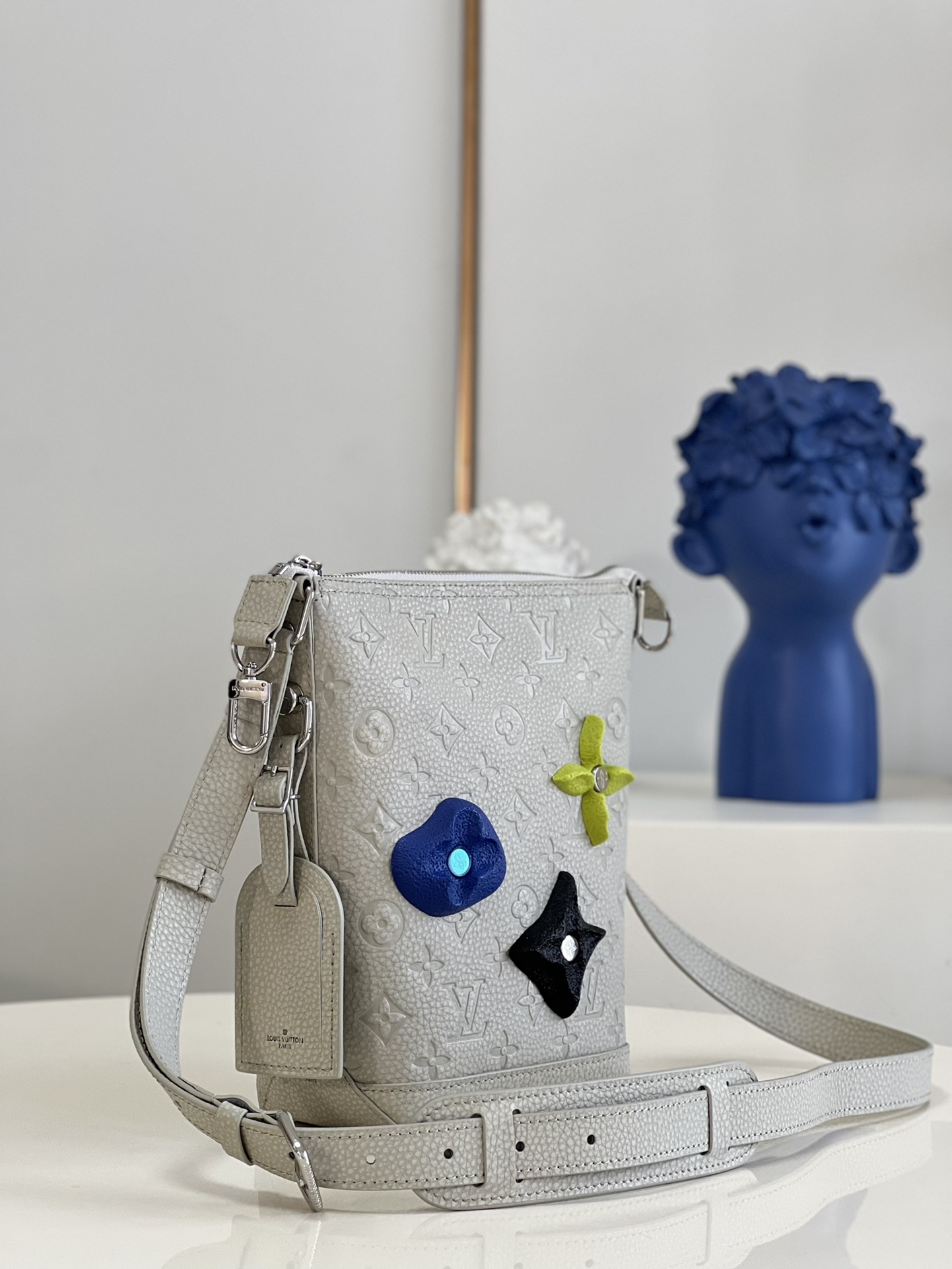 L*ouis V*uitton Top Bag 17*24*8.5CM