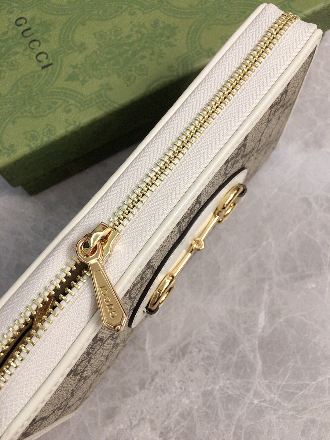 G*ucci Bag Top Quality 19.5*10*3CM