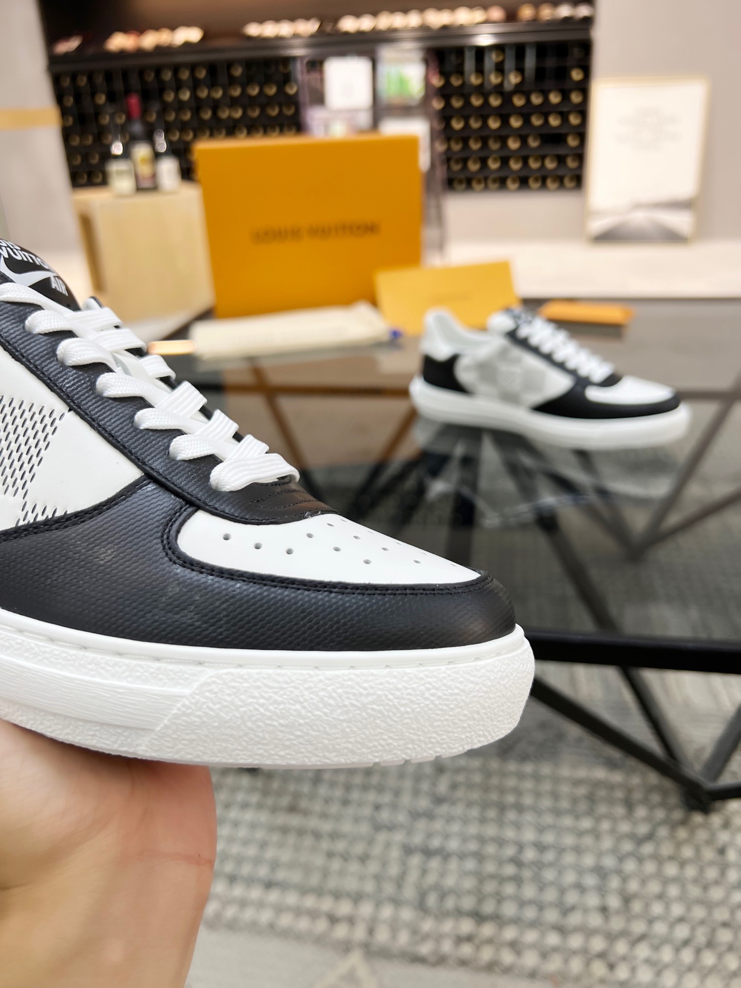 Men L*ouis V*uitton Top Sneaker