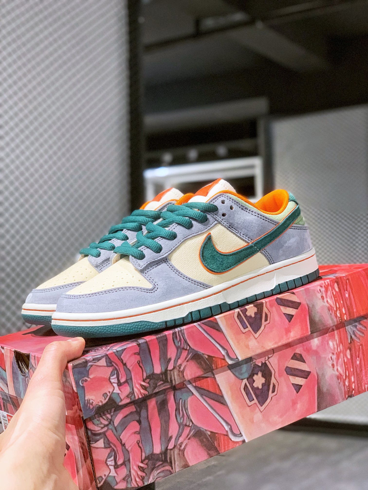 from Nike Dunk SB LOW