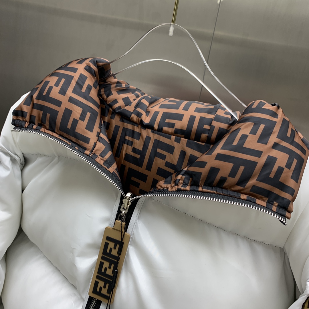 Women Jacket/Sweater Top Quality