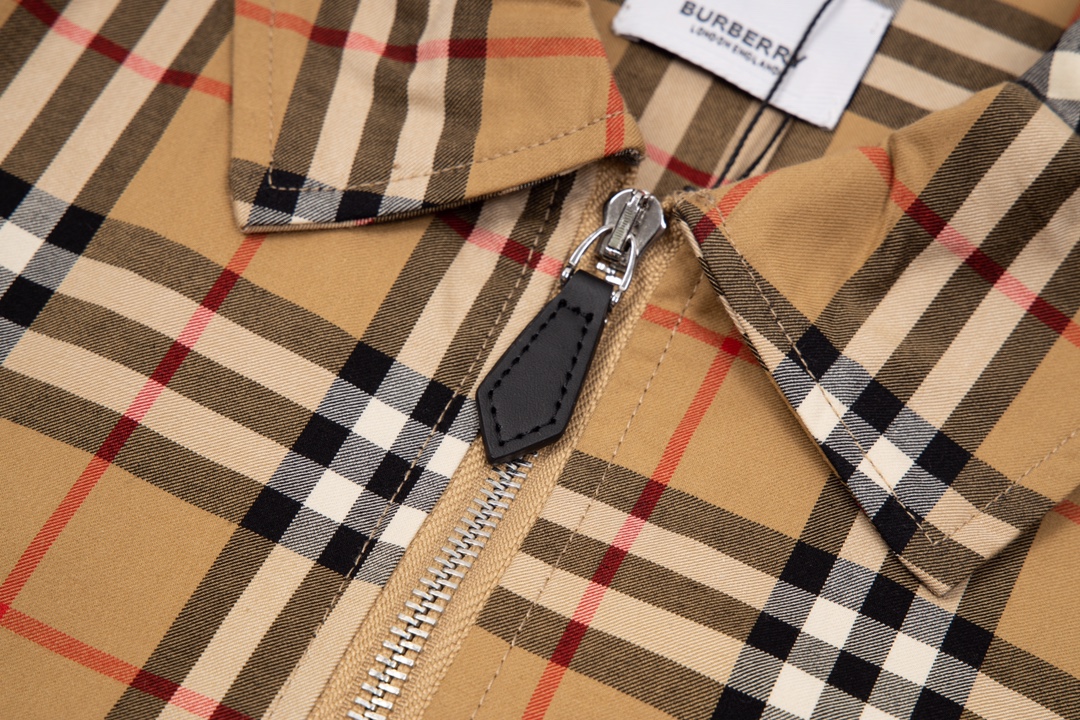 Men Jacket/Sweater Top Quality