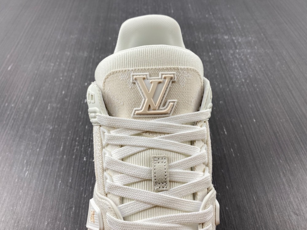 Men L*ouis V*uitton Top Sneakers