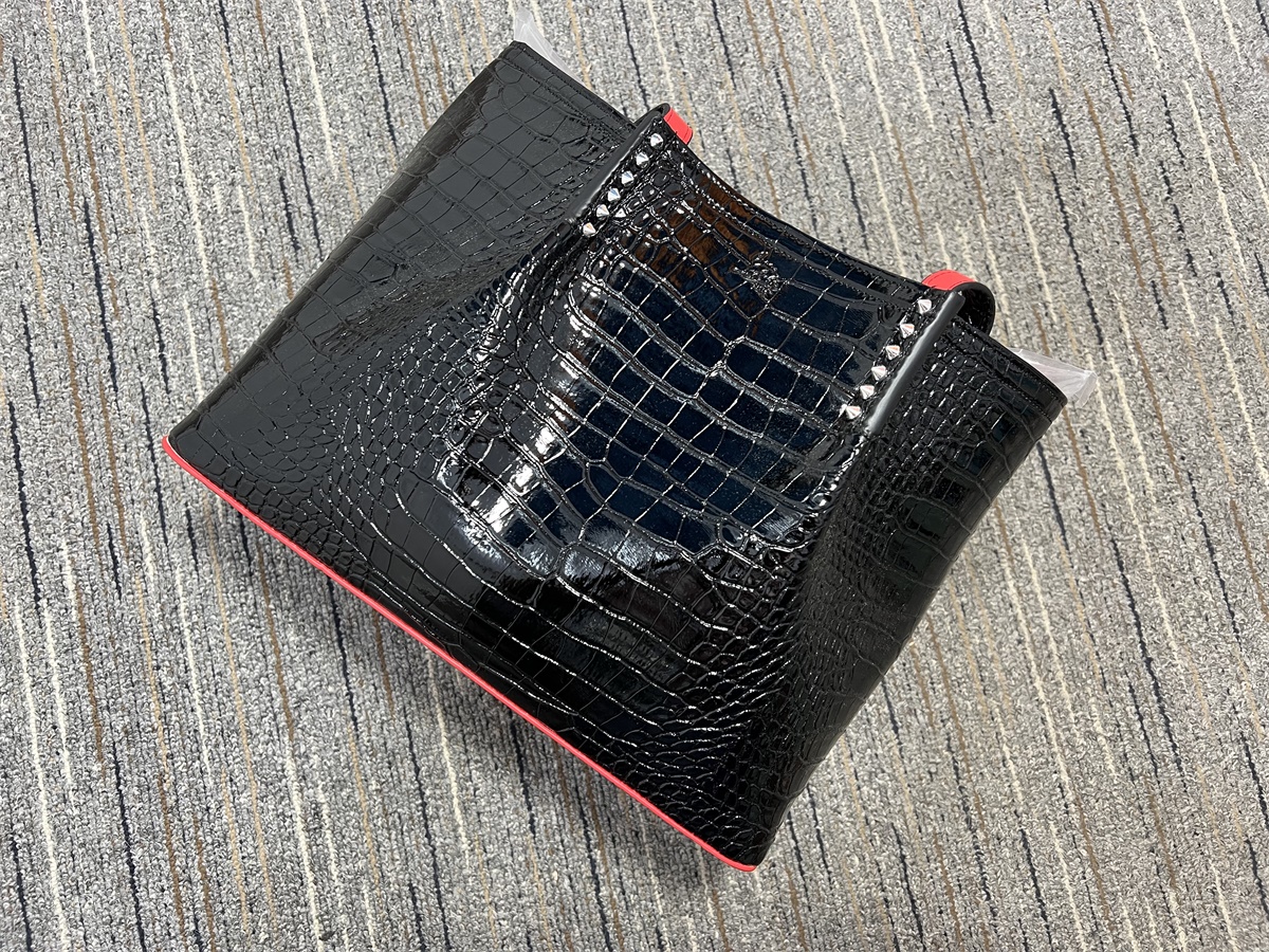 Bag C*hristian L*ouboutin Top Quality