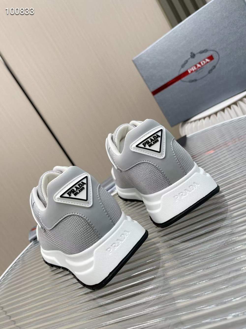 Men P*rada Top Sneaker （ ）