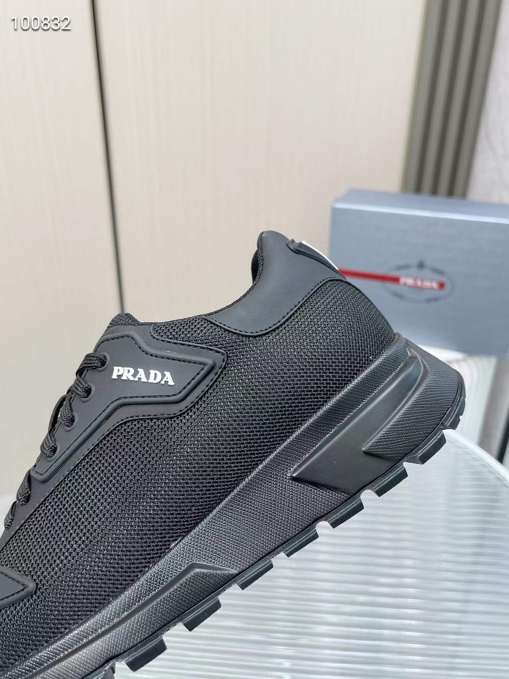 Men P*rada Top Sneaker （ ）