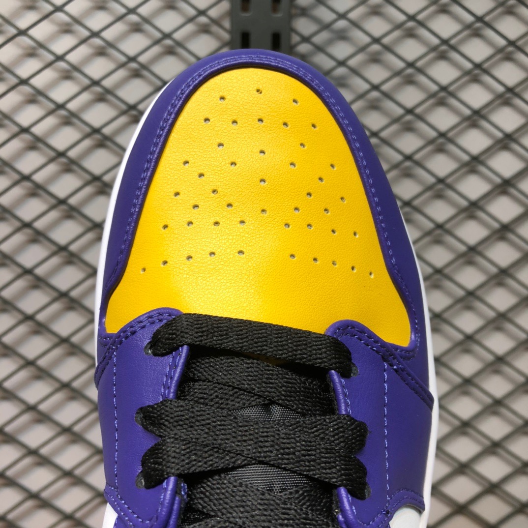 Nike Air Jordan 1 High AJ1