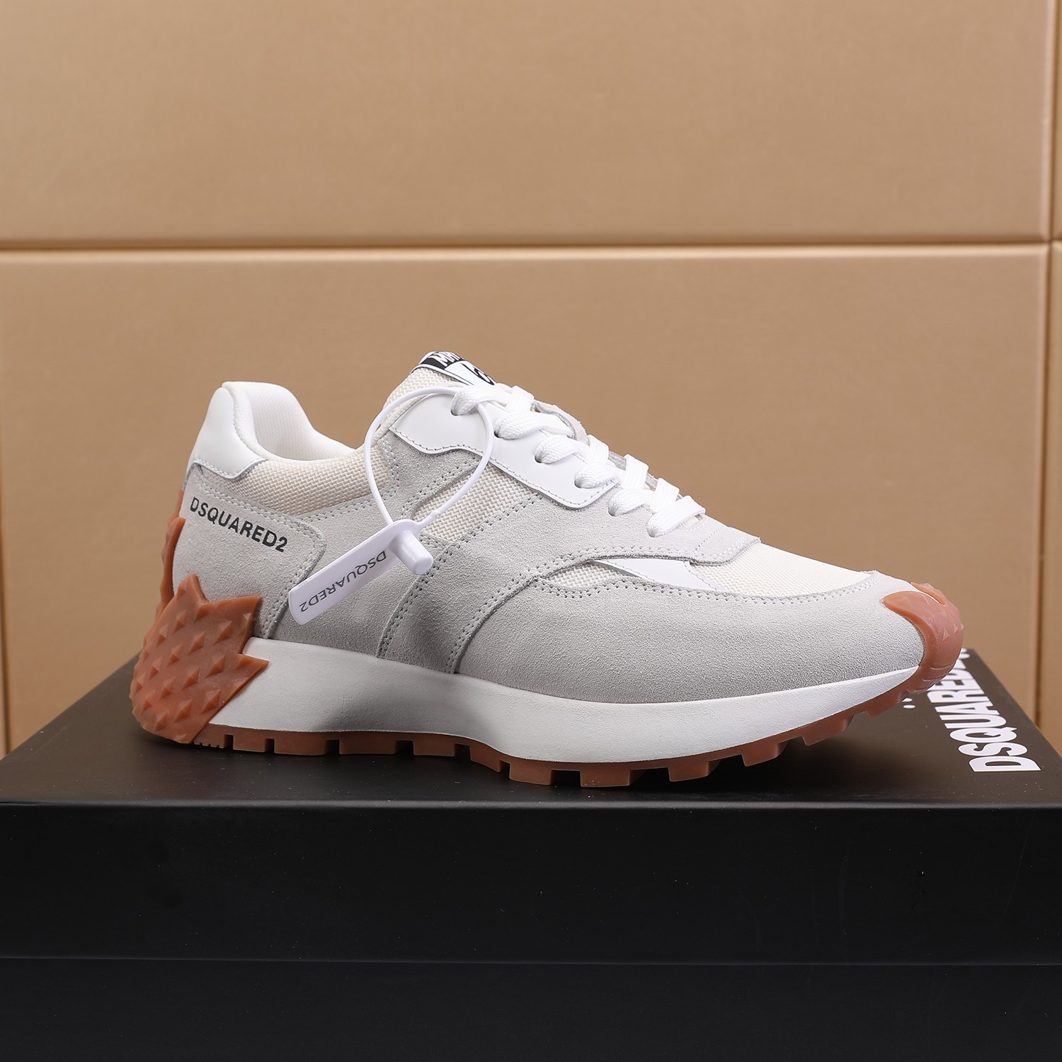 Men O*ff W*hite Top Sneakers