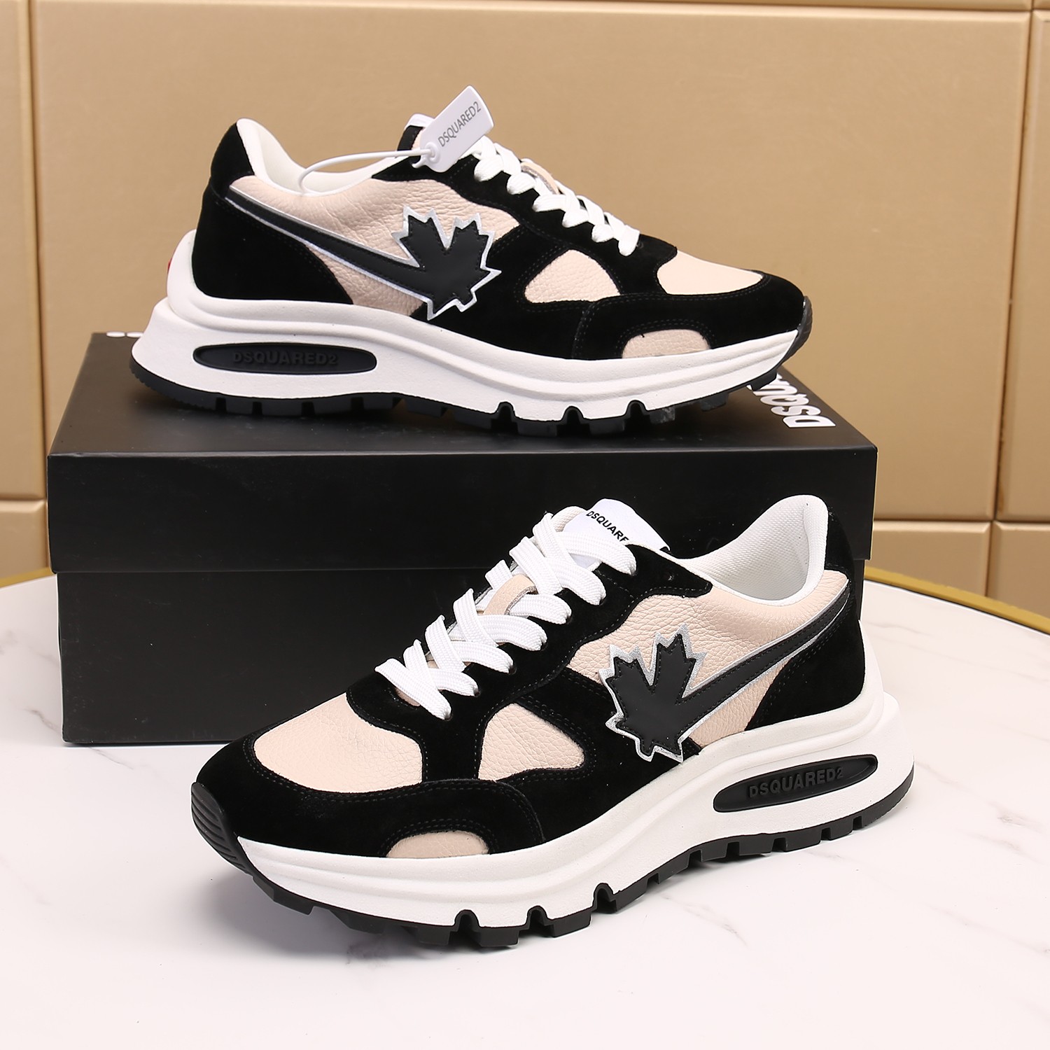 Men O*ff W*hite Top Sneakers