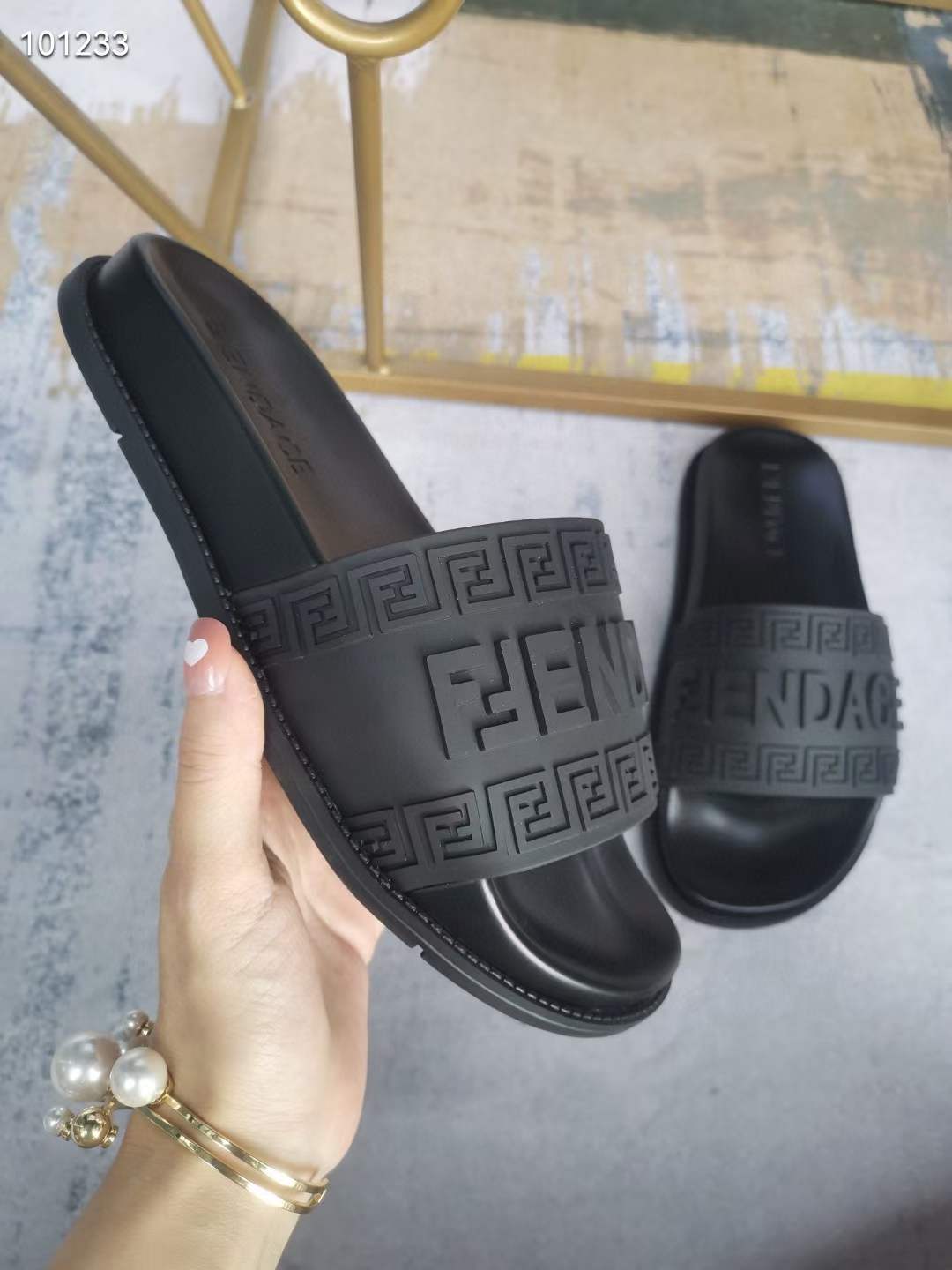 Men Women F*endi Top Sandals