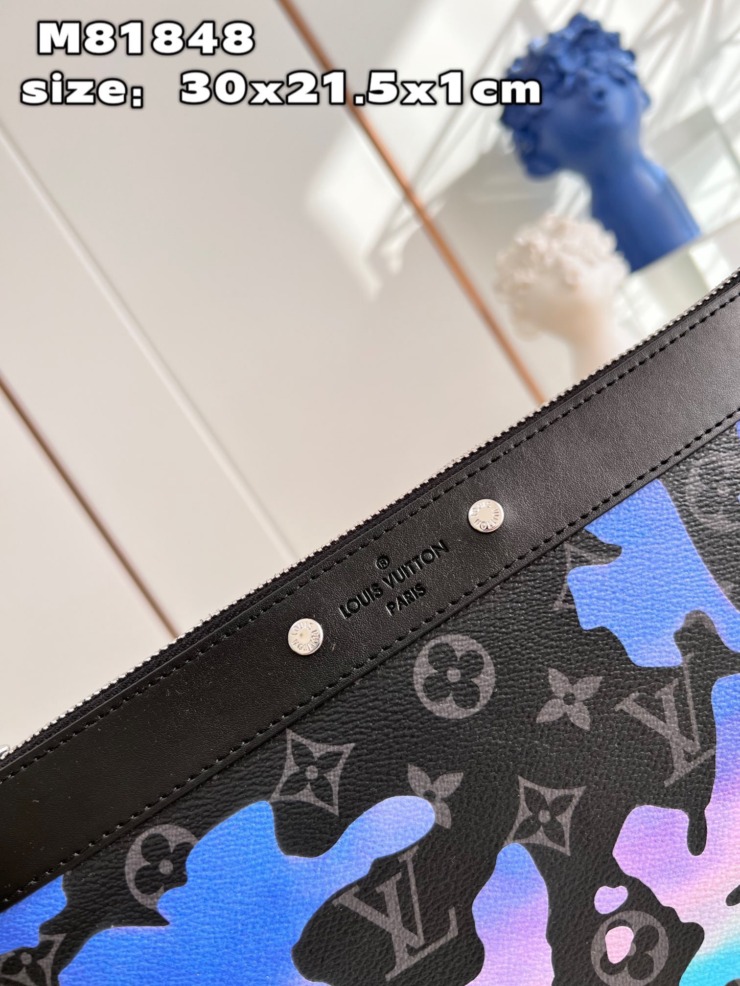 L*ouis V*uitton Top Bag