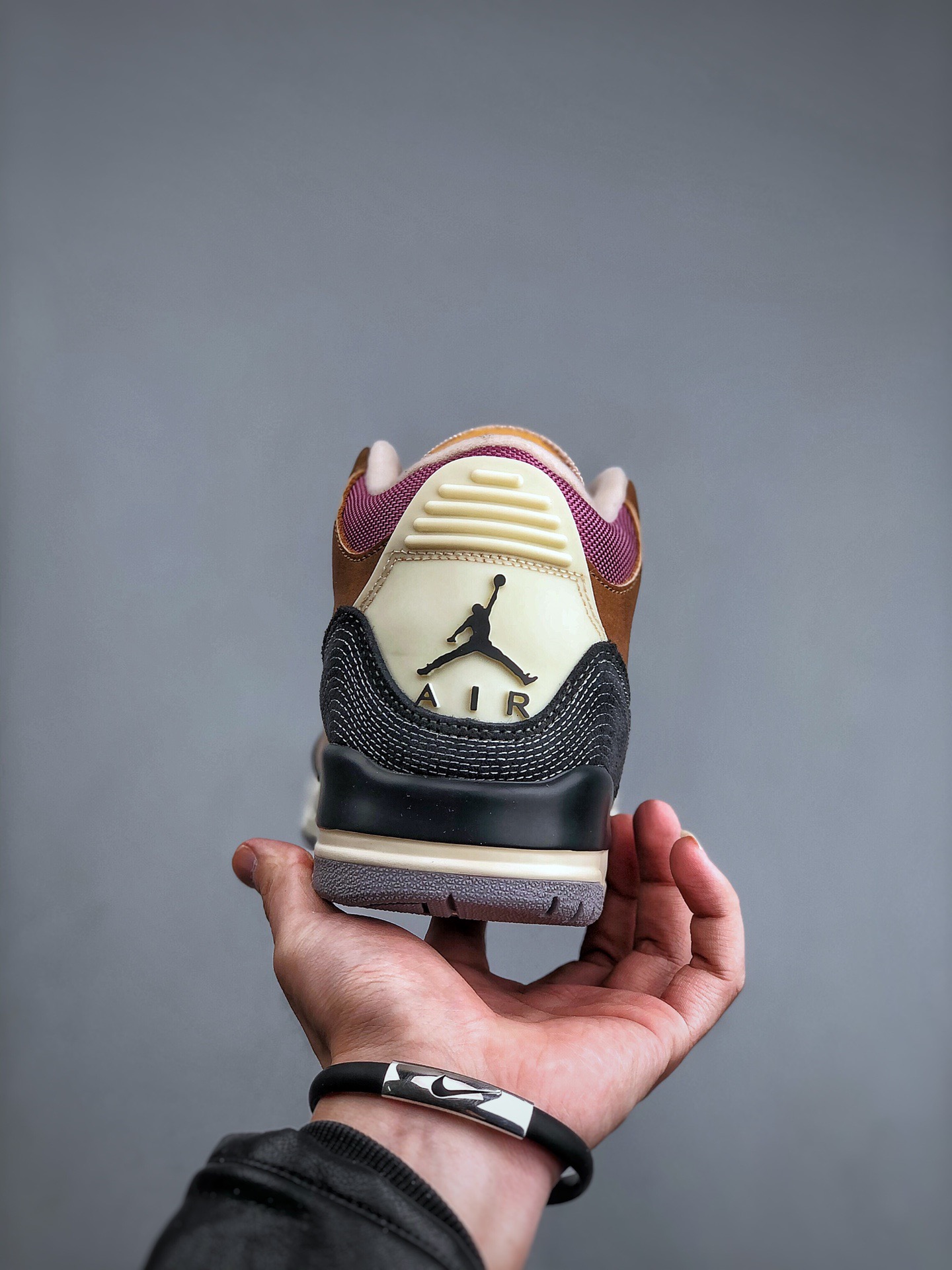 NIKE Air Jordan 3