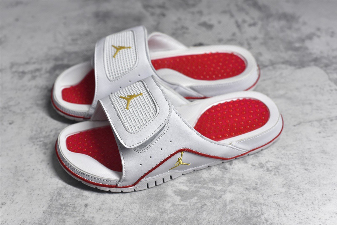 Nike Air Jordan 4 Slippers