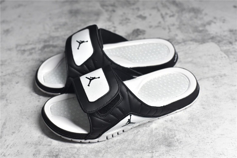 Nike Air Jordan 12 Slippers