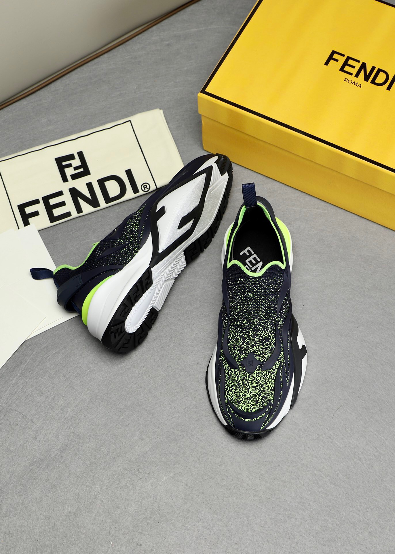 Men F*endi Top Sneaker ( )