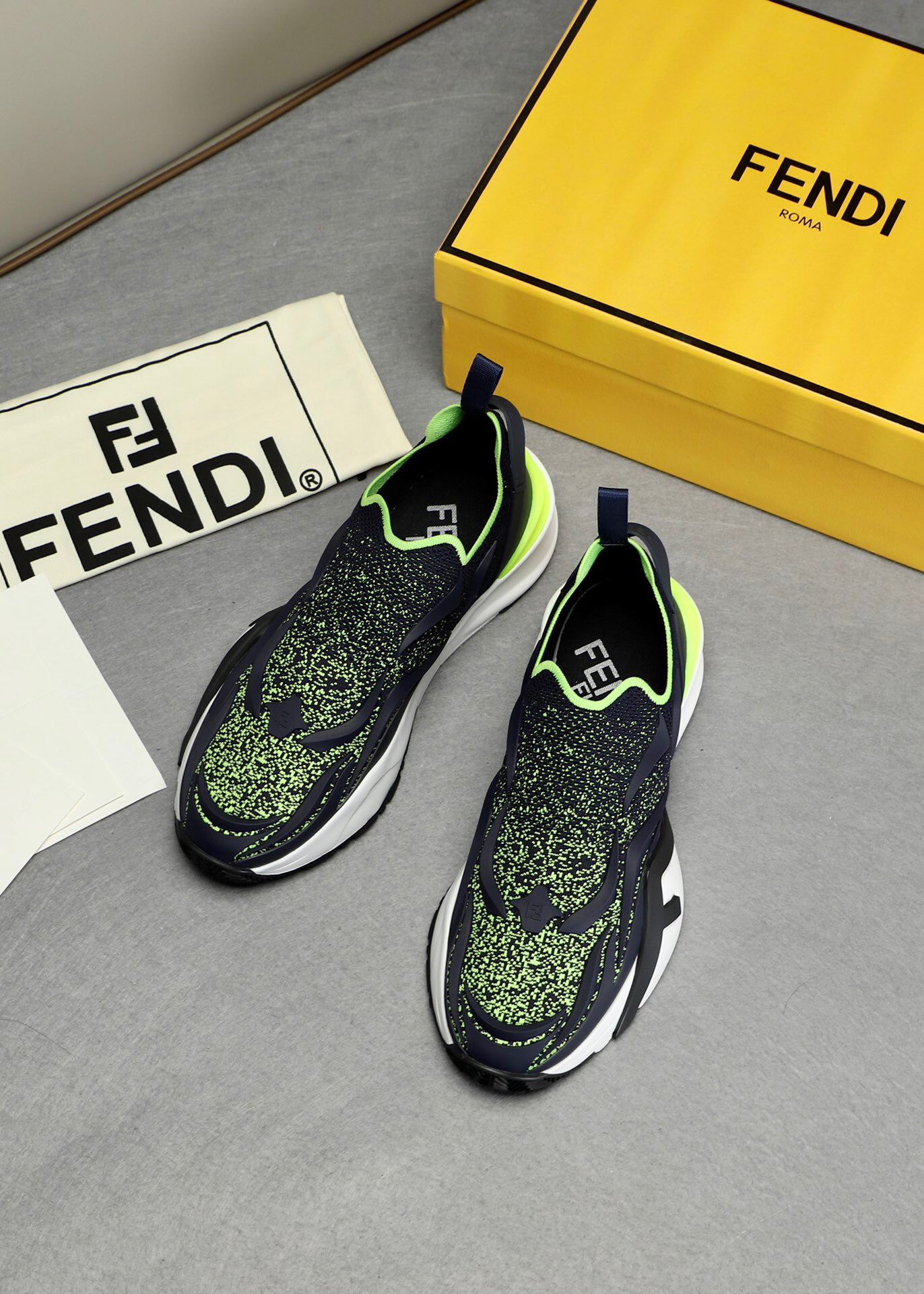 Men F*endi Top Sneaker ( )