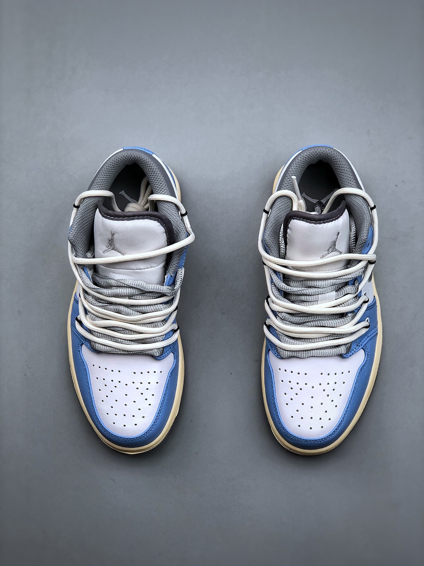 Nike Air Jordan 1 low AJ1