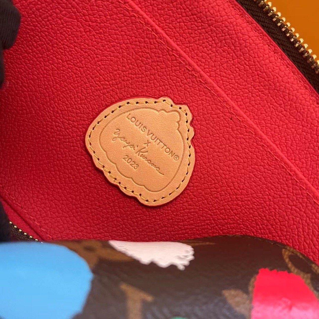 L*ouis V*uitton Top Bag