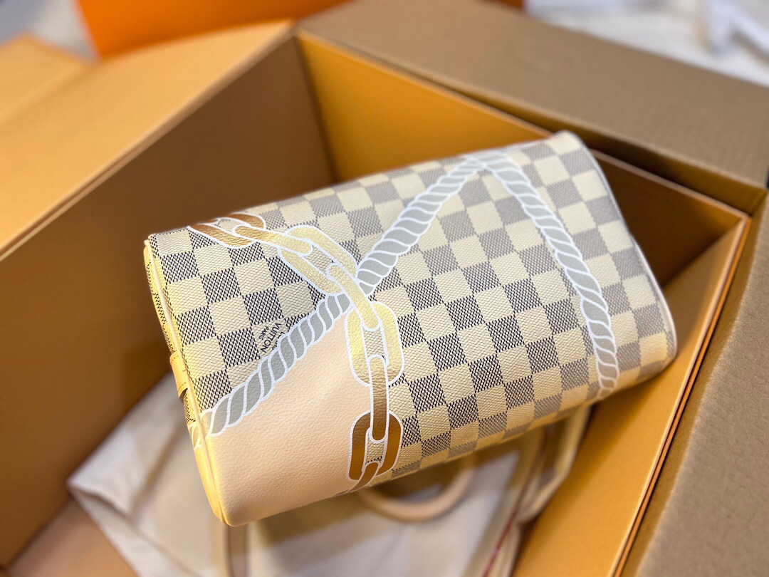 L*ouis V*uitton Top Bag