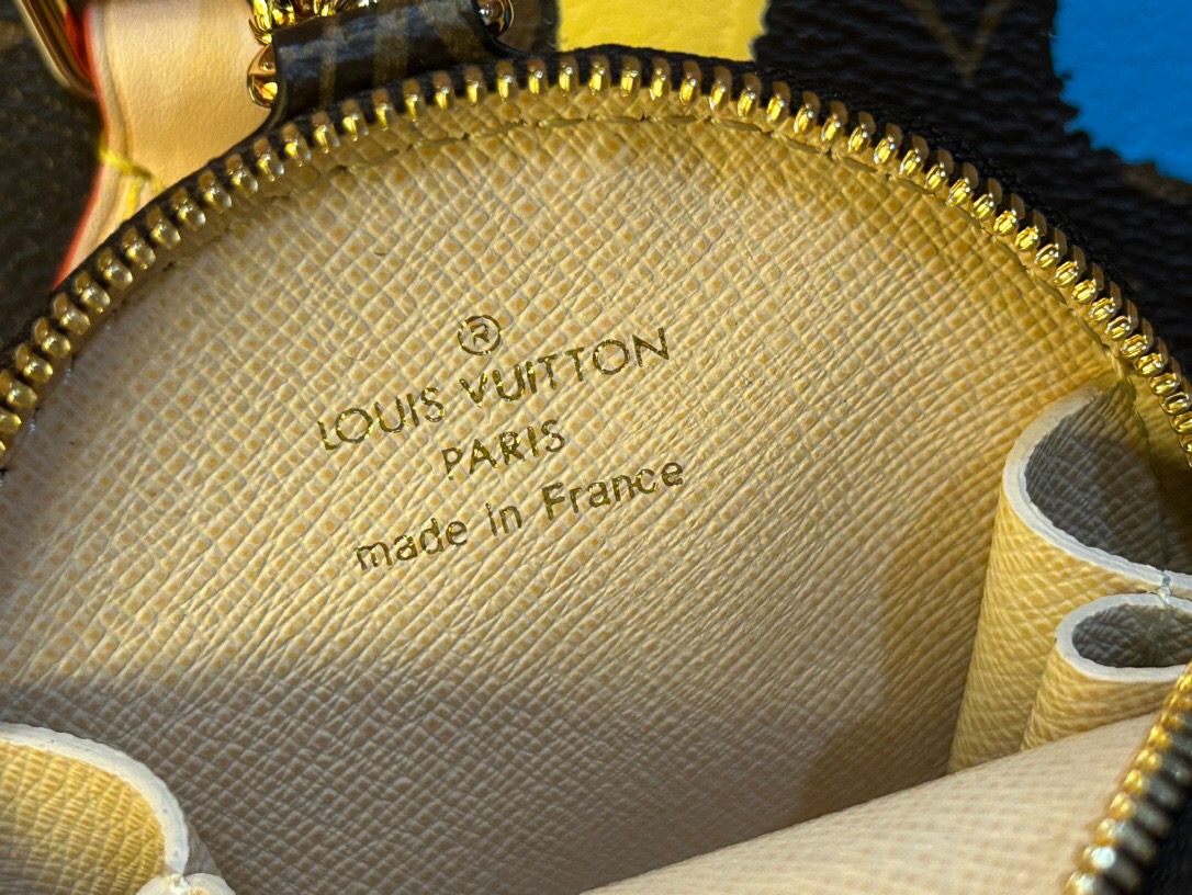 L*ouis V*uitton Top Bag