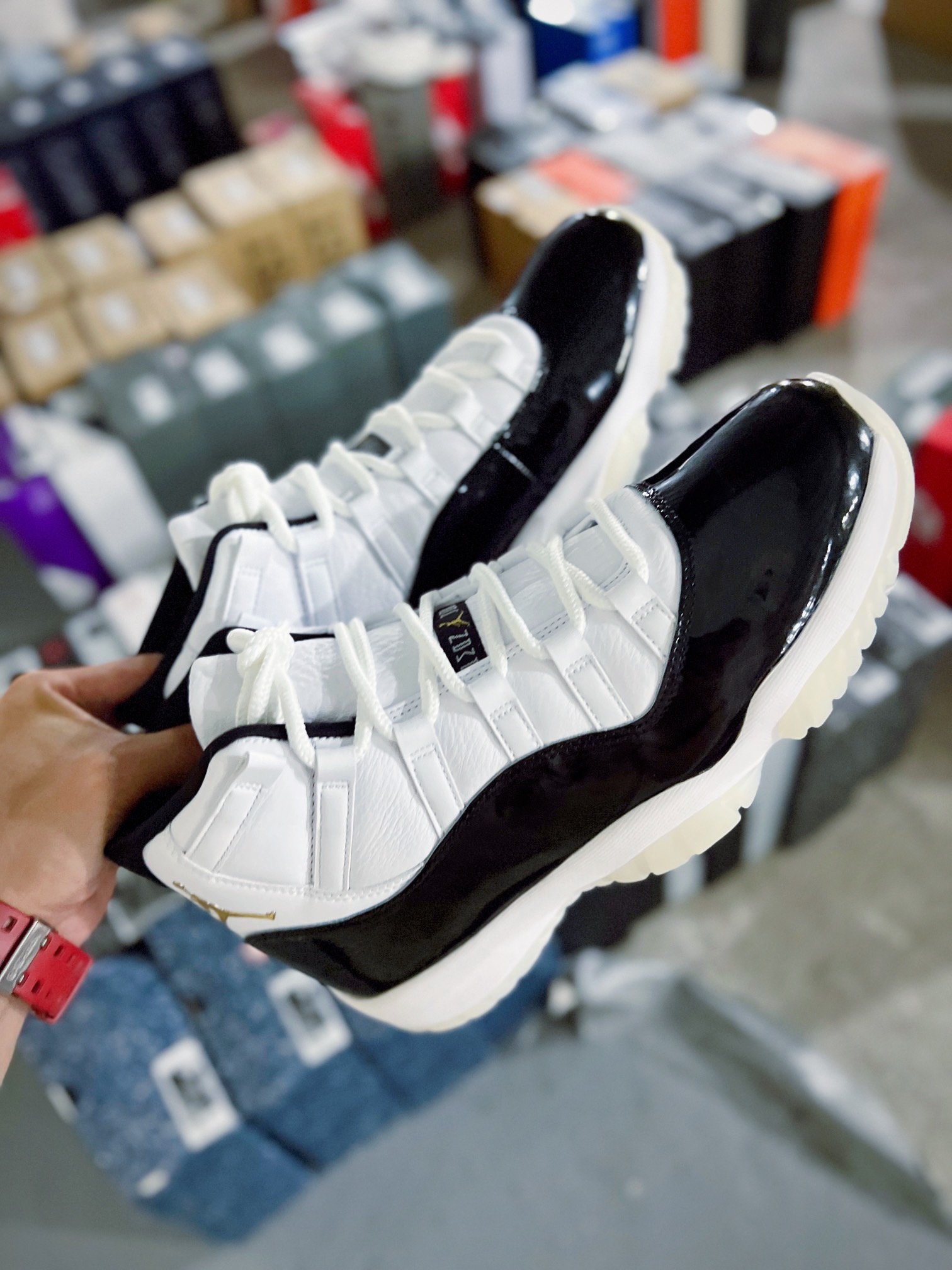 NIKE Air Jordan 11（）