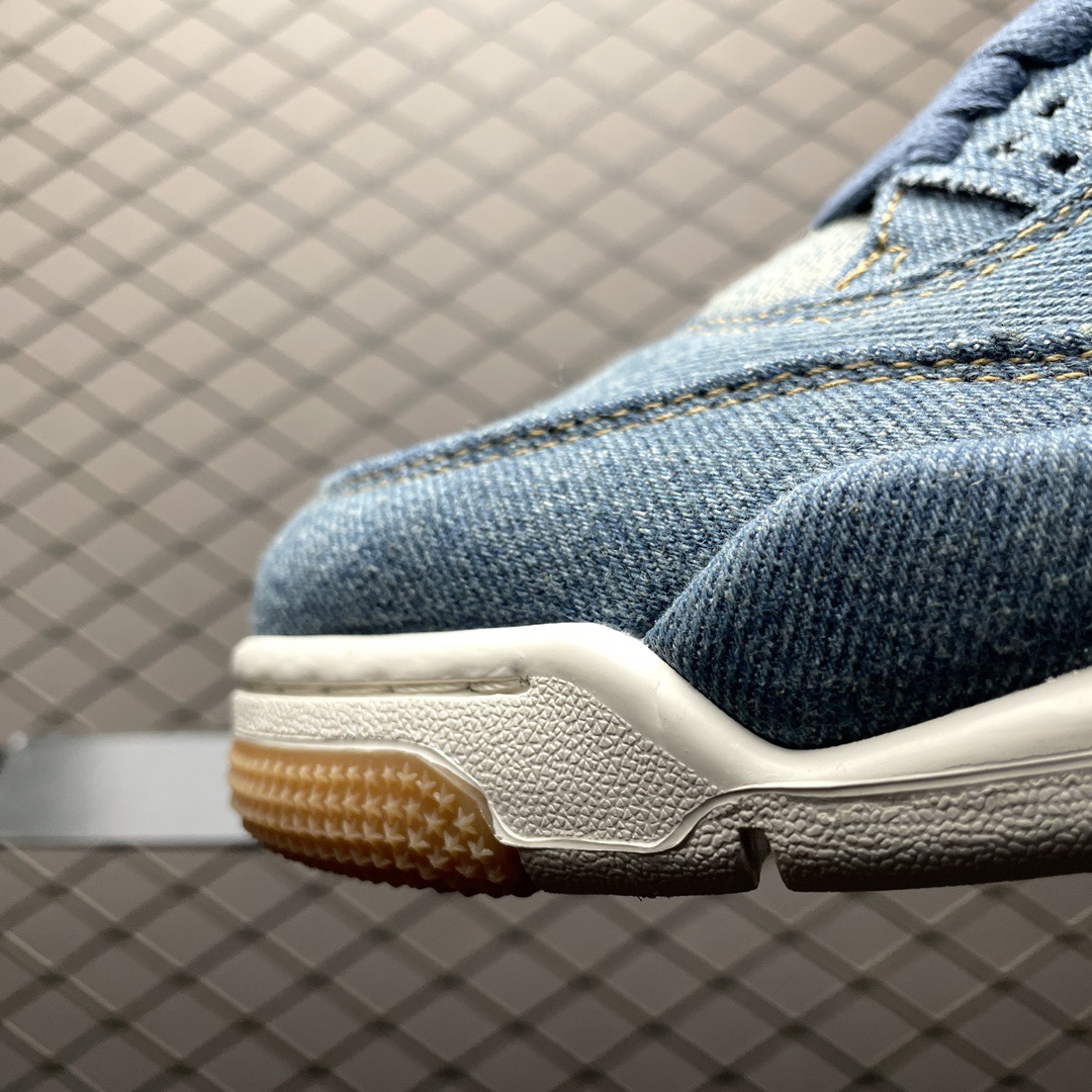 Nike Air Jordan 4 aj4