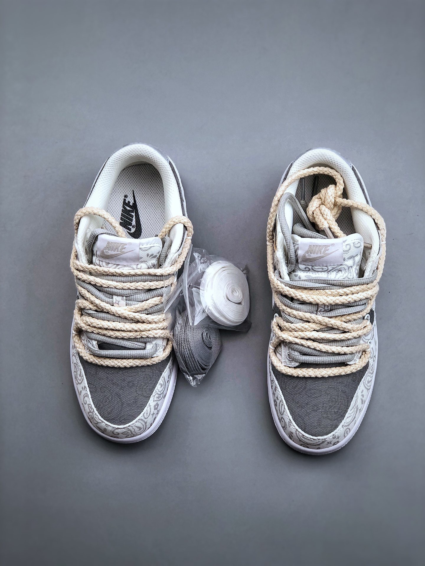 Top quality Nike SB Dunk Low