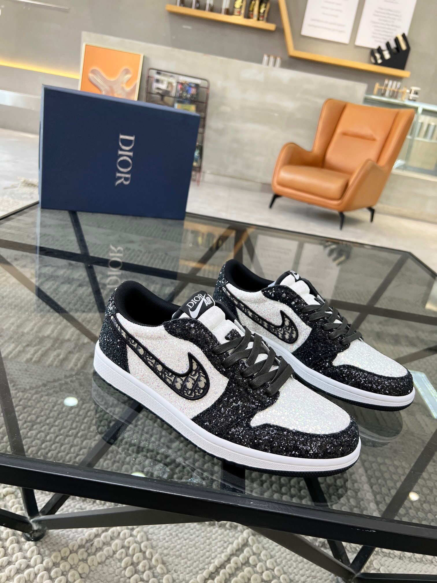 Men D*ior Top Sneakers