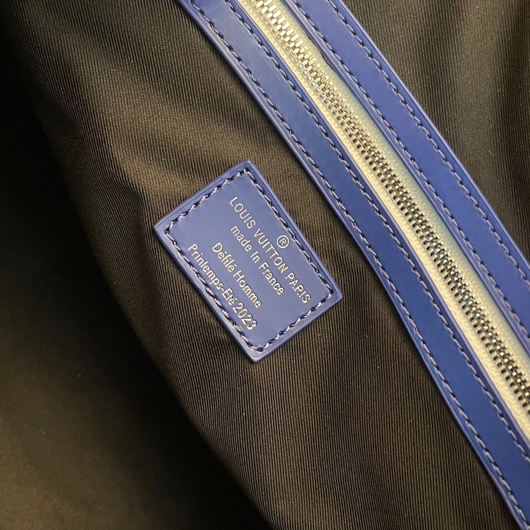 L*ouis V*uitton Top Bag