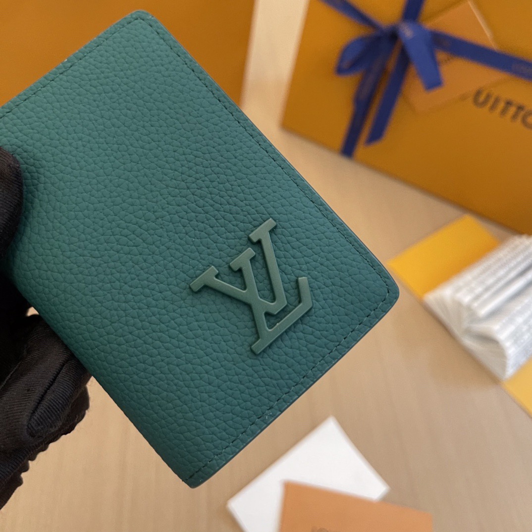 L*ouis V*uitton Top Bag