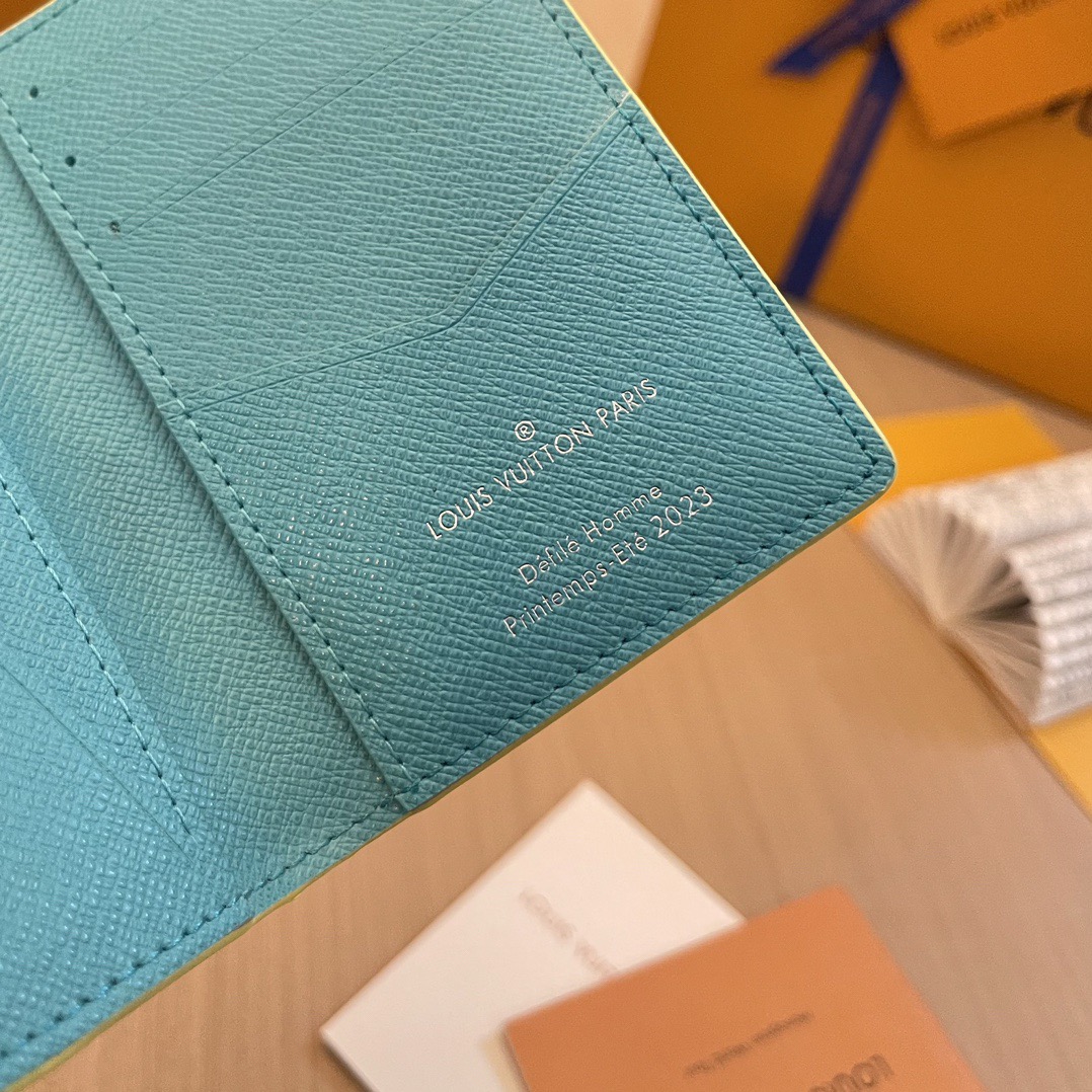 L*ouis V*uitton Top Bag