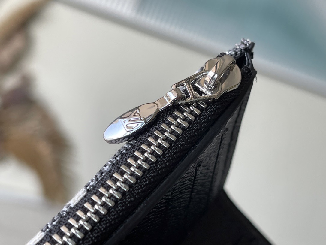 L*ouis V*uitton Top Bag