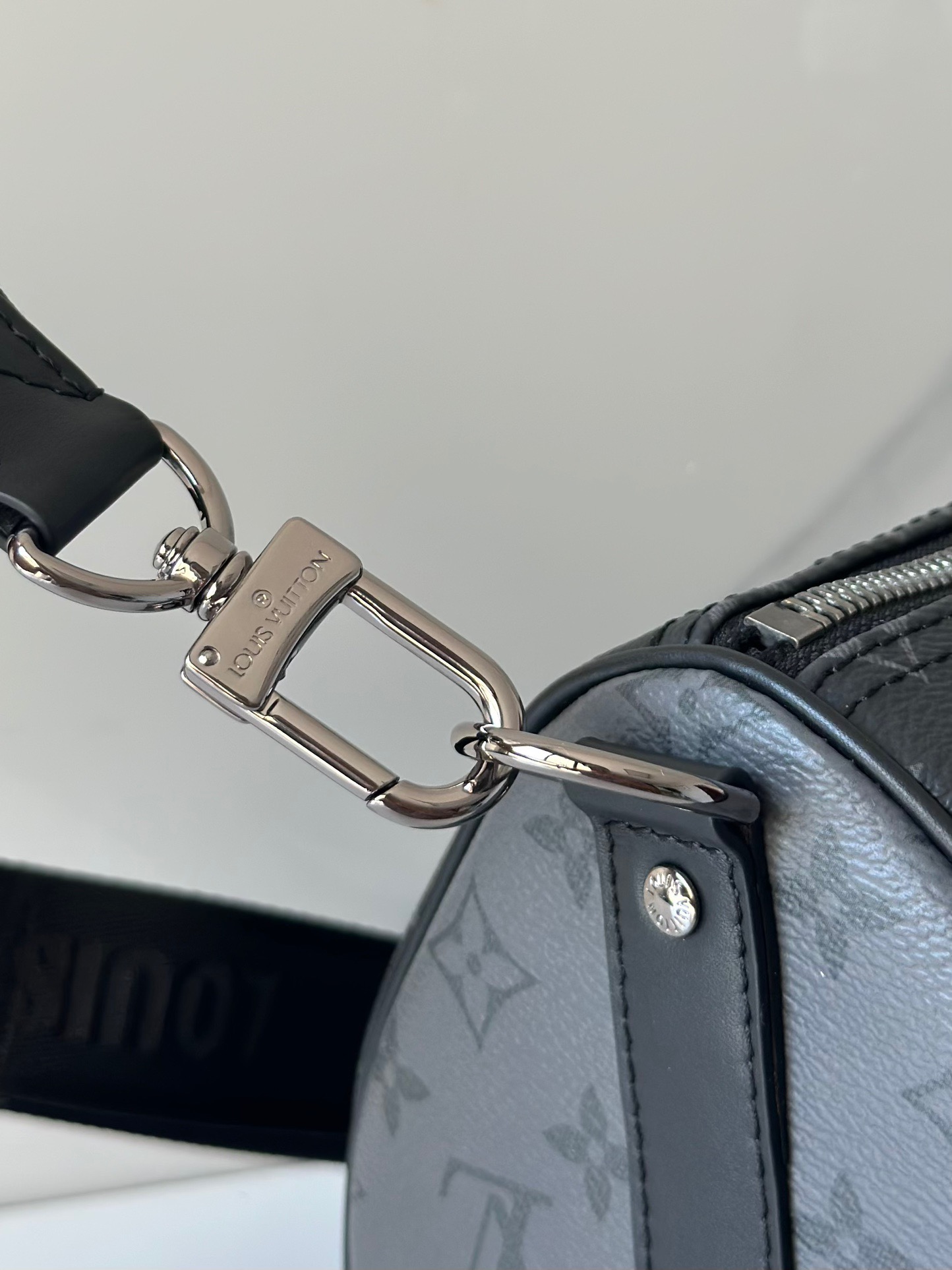 L*ouis V*uitton Top Bag