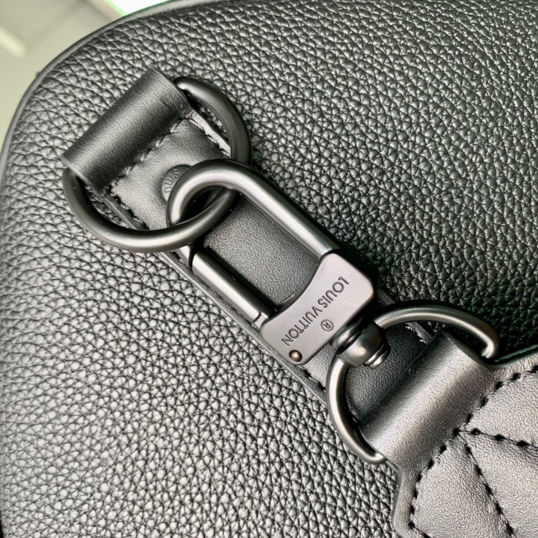 L*ouis V*uitton Top Bag